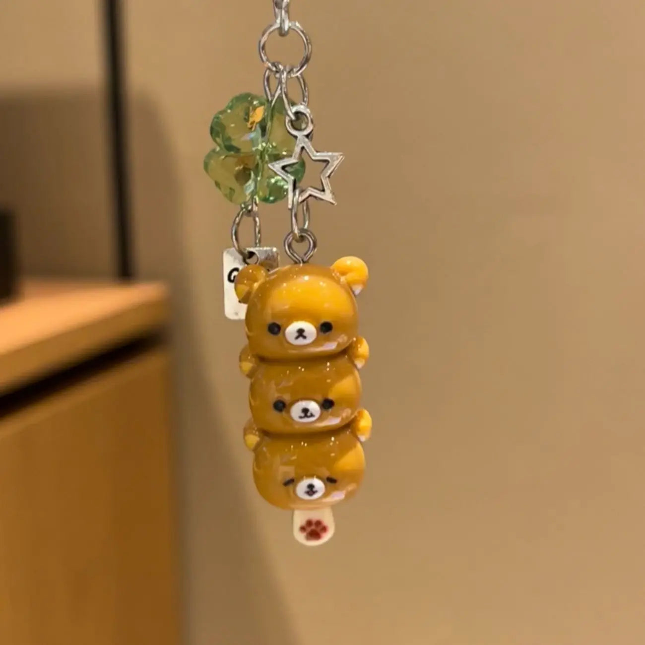 Cute Bear Phone Charms Pendant Kawaii Anime Keychain for Bag Accessories Schoolbag Cartoon Key Chains Christmas Jewelry Gifts